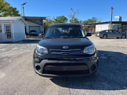 2017 Kia Soul Base