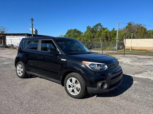 2017 Kia Soul Base