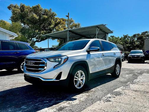 2021 GMC Terrain SLE