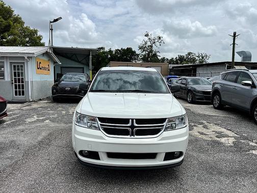 2020 Dodge Journey SE Value