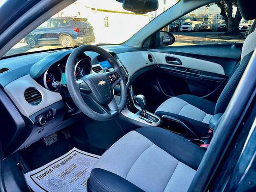 2015 Chevrolet Cruze LS