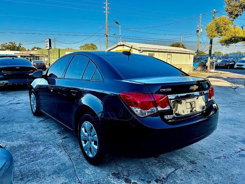 2015 Chevrolet Cruze LS
