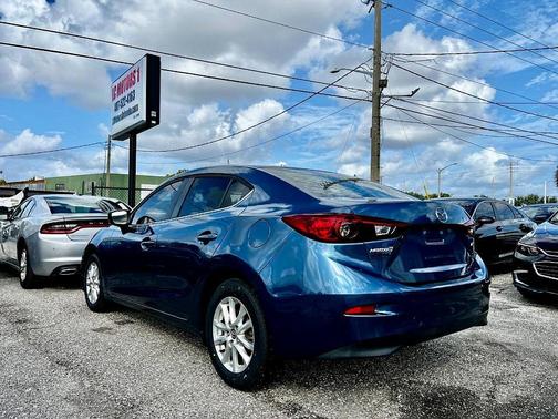 2018 Mazda Mazda3 Sport