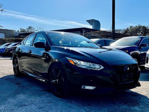 2022 Nissan Sentra SR
