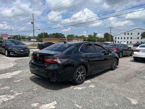 2021 Toyota Camry SE