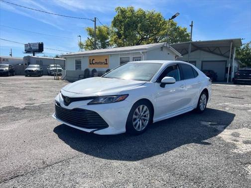 2018 Toyota Camry LE