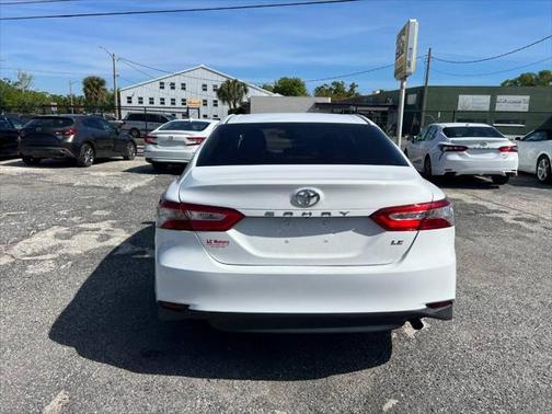 2018 Toyota Camry LE