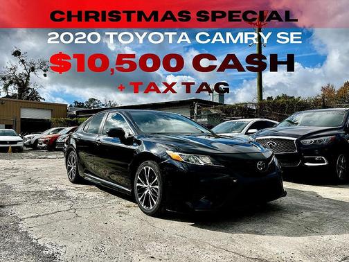 2020 Toyota Camry SE