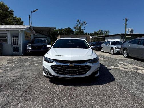 2020 Chevrolet Malibu FWD LT