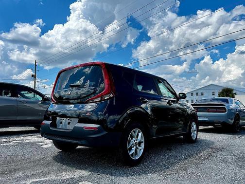 2020 Kia Soul S 4dr Crossover