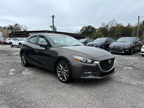 2018 Mazda Mazda3 Touring