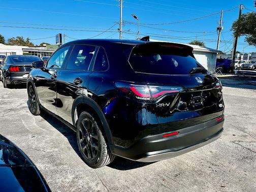 2023 Honda HR-V 2WD Sport