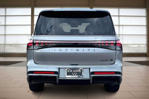 Dynamic Metal 2026 INFINITI QX80 SPORT