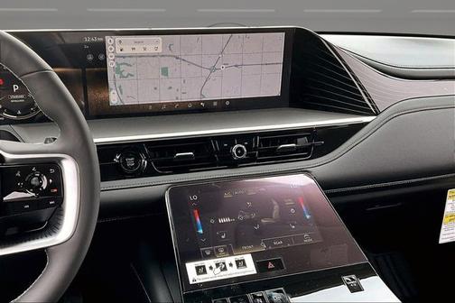 2025 INFINITI QX80 PURE