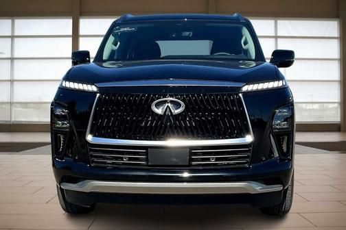 2025 INFINITI QX80 PURE