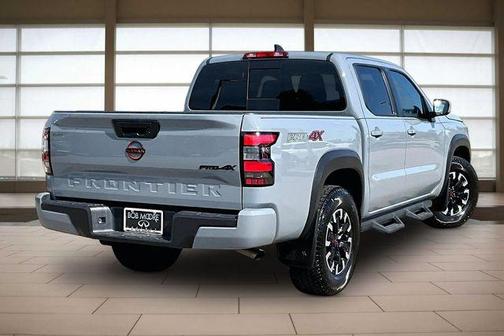 Boulder Gray Metallic 2024 Nissan Frontier PRO-4X