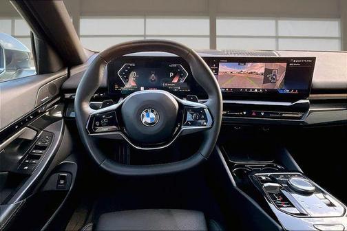 Oxide Gray Metallic 2024 BMW 530 i xDrive