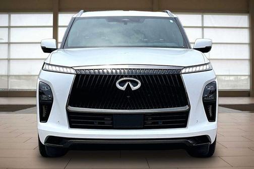 Radiant White 2026 INFINITI QX80 AUTOGRAPH