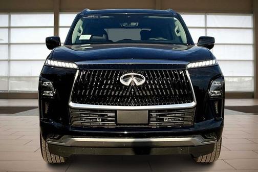 2025 INFINITI QX80 PURE