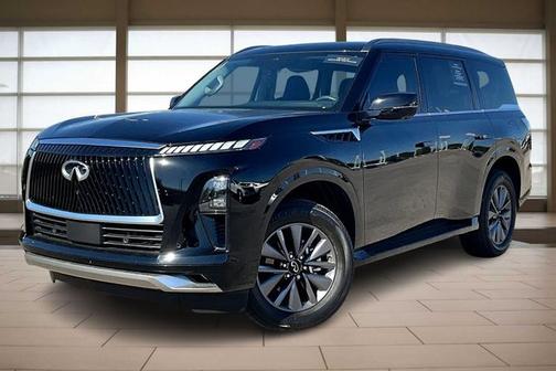2025 INFINITI QX80 PURE