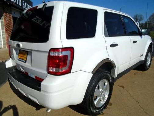 2010 Ford Escape XLS