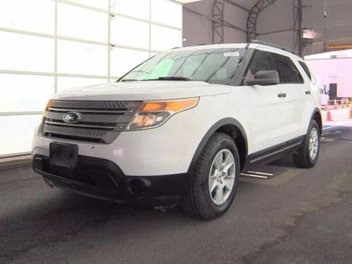White 2014 Ford Explorer Base
