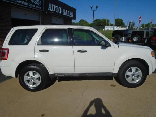 White 2012 Ford Escape XLS