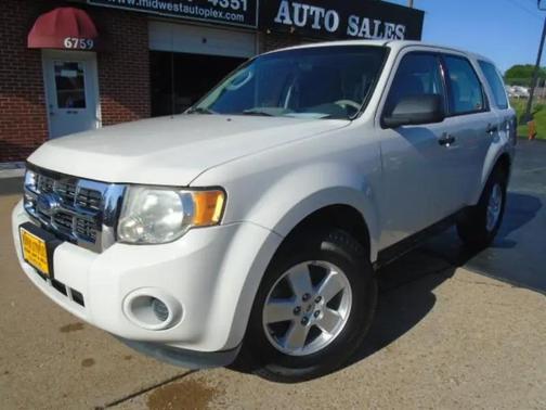 White 2012 Ford Escape XLS
