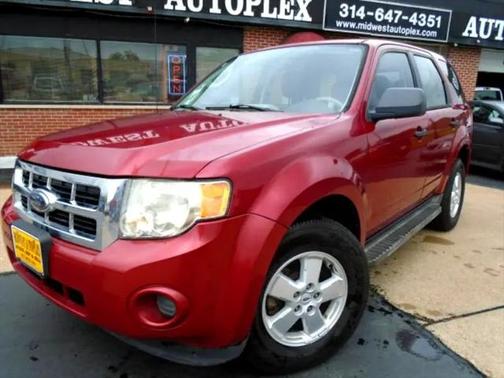 2010 Ford Escape XLS