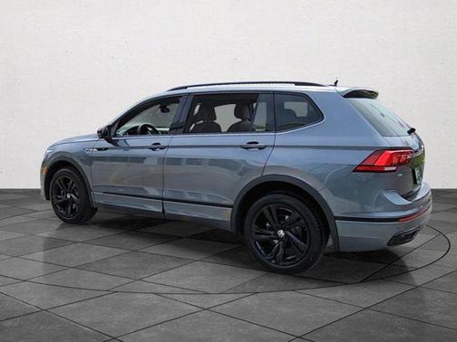 2023 Volkswagen Tiguan 2.0T SE R-Line Black 4MOTION