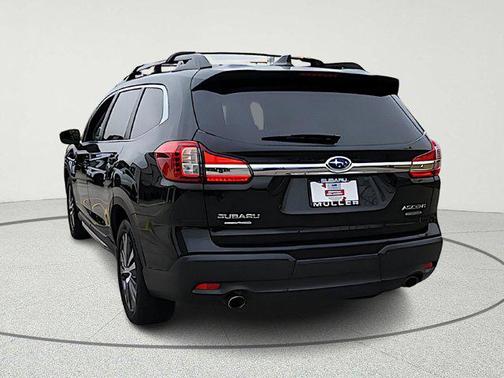 2022 Subaru Ascent Limited 8-Passenger