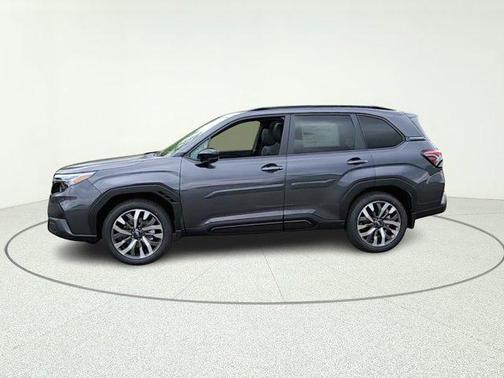 Magnetite Gray Metallic 2026 Subaru Forester Touring