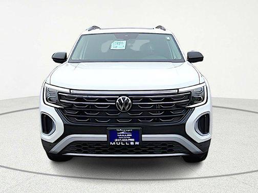 2026 Volkswagen Atlas Peak Edition