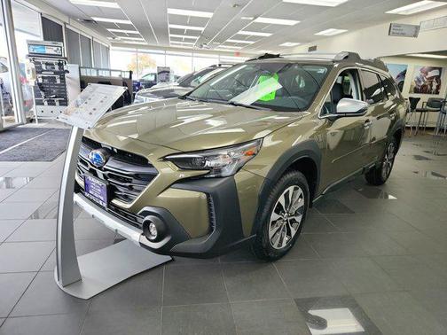 2025 Subaru Outback Touring XT