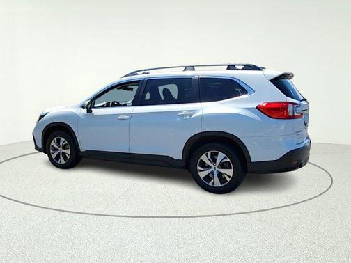 Crystal White Pearl 2023 Subaru Ascent Premium 7-Passenger