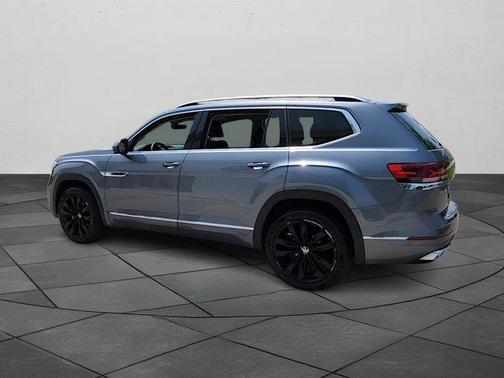 2022 Volkswagen Atlas 3.6L SEL Premium