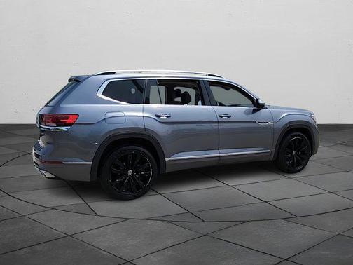 2022 Volkswagen Atlas 3.6L SEL Premium