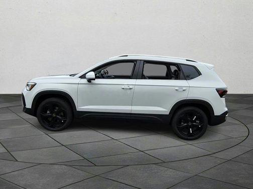 2025 Volkswagen Taos 1.5T SEL