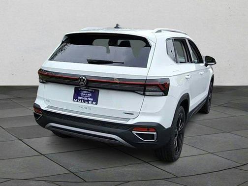 2025 Volkswagen Taos 1.5T SEL