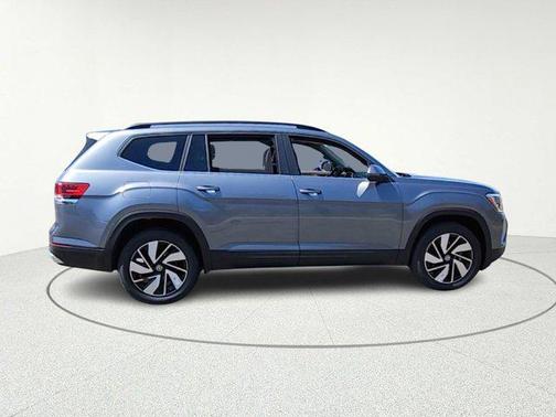 2025 Volkswagen Atlas 2.0T SE w/Technology 4MOTION