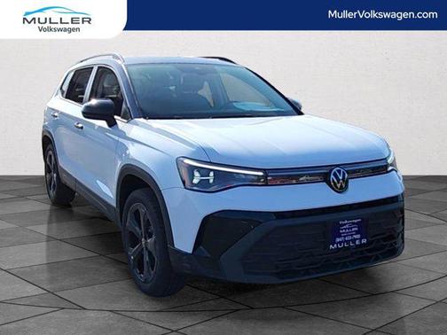 2025 Volkswagen Taos 1.5T SE Black