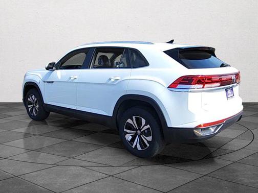 2025 Volkswagen Atlas Cross Sport 2.0T SE