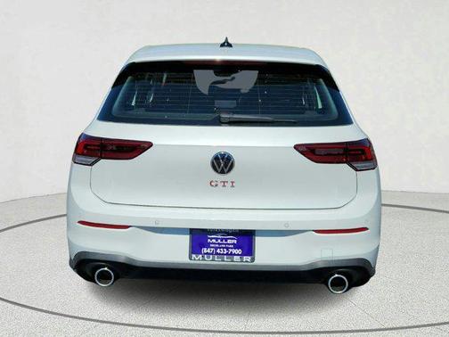 2025 Volkswagen Golf GTI 2.0T SE DSG