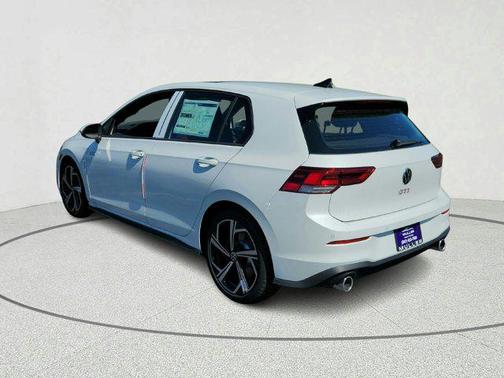 2025 Volkswagen Golf GTI 2.0T SE DSG