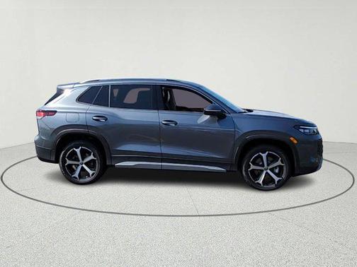 2025 Volkswagen Tiguan 2.0T SE 4MOTION