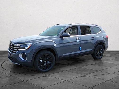 2025 Volkswagen Atlas 2.0T SE w/Technology 4MOTION