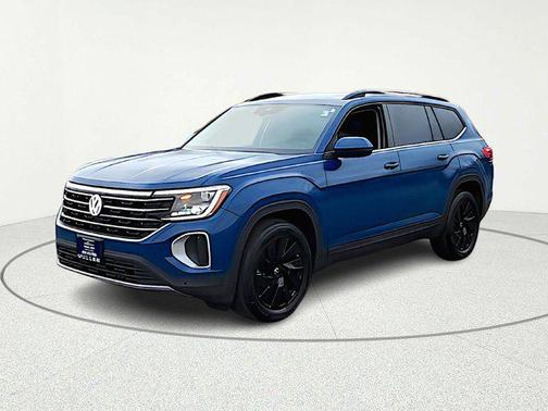 2025 Volkswagen Atlas 2.0T SE w/Technology 4MOTION