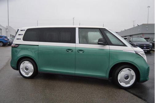 2025 Volkswagen ID. Buzz 1st Edition with 4MOTION