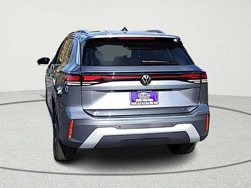 2025 Volkswagen Tiguan 2.0T SE 4MOTION