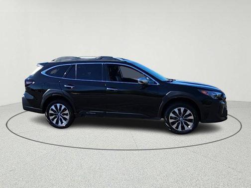 2023 Subaru Outback Touring